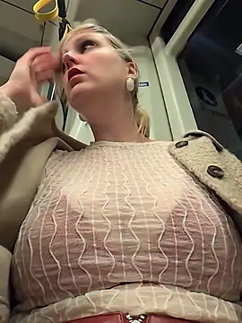 Sexybiene969 online show from 10, 1, 2026