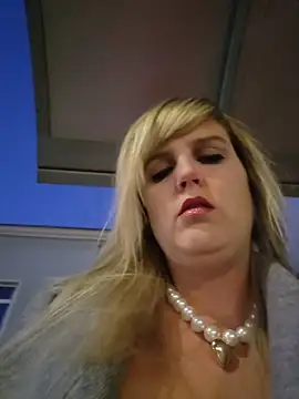 Sexybiene969 online show from 7, 11, 2025