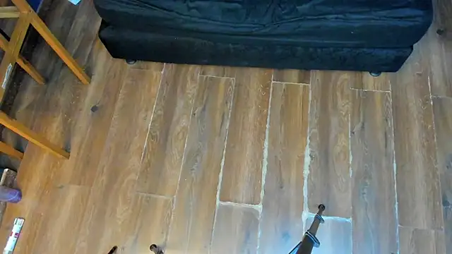 scarlet edwars online show from 25, 10, 2025