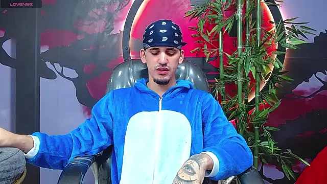 Dirty Kingg online show from 25, 11, 2025