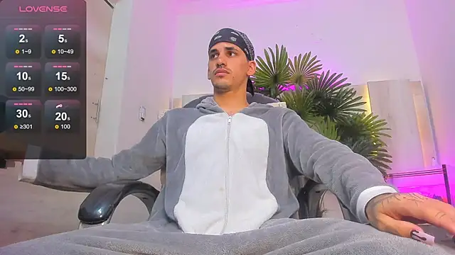 Dirty Kingg online show from 16, 10, 2025