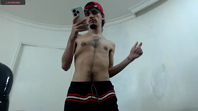 Dirty Kingg online show from 2, 3, 2025