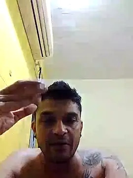 Snapshot of crazyfreaking chatting on 28, 2, 2025 crazyfreaking online show from 28, 2, 2025