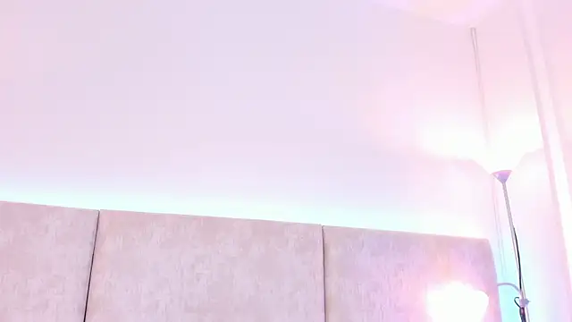 Giselle Lauren online show from 29, 7, 2026
