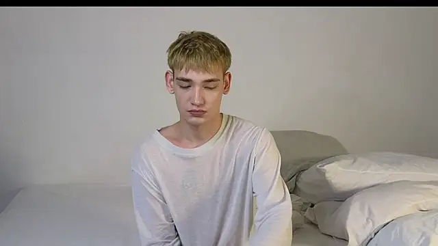 Snapshot of Julian_wins chatting on 8, 2, 2026 Julian wins online show from 8, 2, 2026