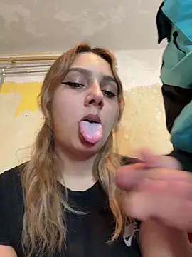 hotamanda01 online show from 16, 4, 2026