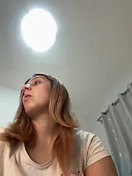 Snapshot of hotamanda01 chatting on 11, 6, 2026 hotamanda01 online show from 11, 6, 2026