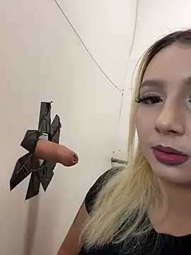 hotamanda01 online show from 15, 1, 2026