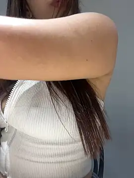 KiimCollins online show from 22, 3, 2025