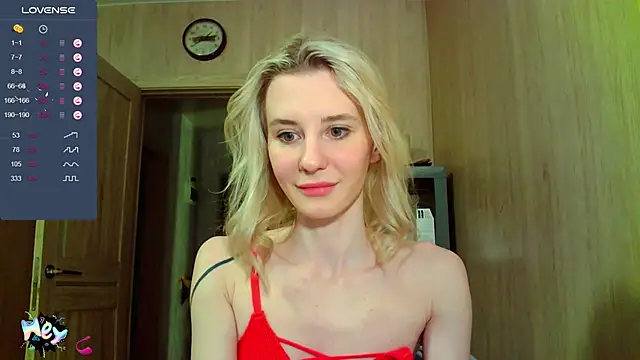 Caramel piegirl online show from 6, 2, 2025