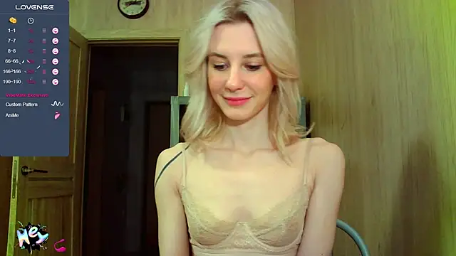 Caramel piegirl online show from 7, 2, 2025