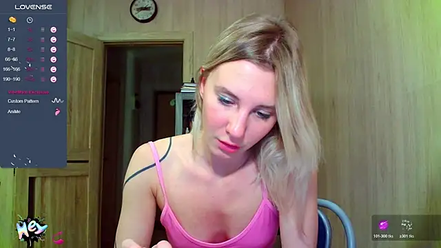 Caramel piegirl online show from 22, 11, 2025