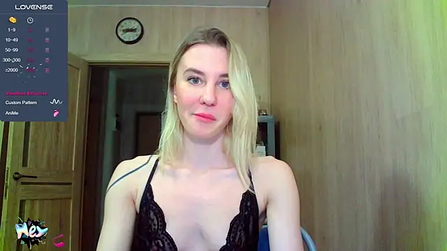 Caramel piegirl online show from 22, 10, 2025