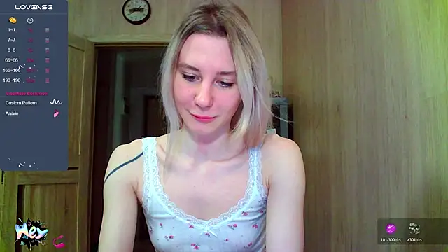 Caramel piegirl online show from 26, 10, 2025