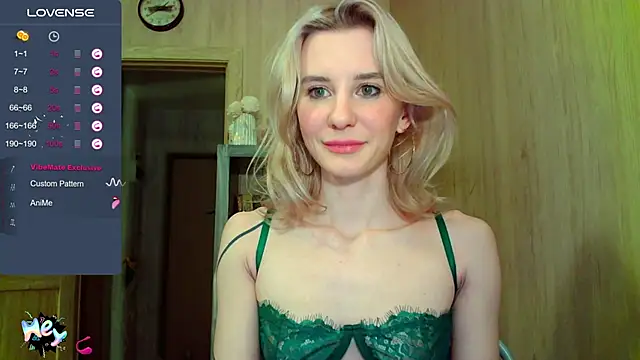 Caramel piegirl online show from 21, 2, 2025