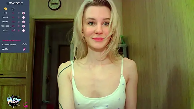 Caramel piegirl online show from 17, 2, 2025
