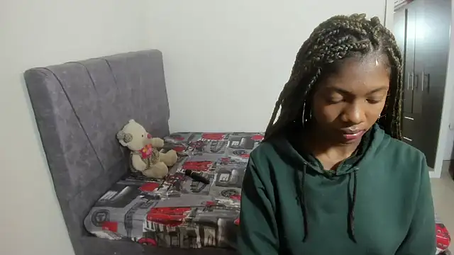 enyelsalas2 online show from 30, 10, 2025