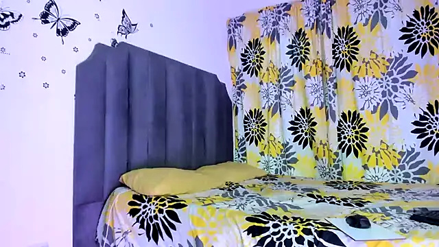 moree Queen online show from 8, 11, 2025