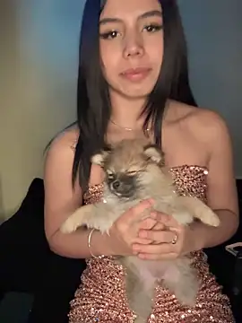 Snapshot of Laura-Khalifa chatting on 10, 10, 2025 Laura-Khalifa online show from 10, 10, 2025