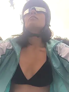 salome stockman s online show from 21, 2, 2026