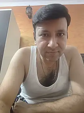 Snapshot of innocentboy1987 chatting on 18, 7, 2026 innocentboy1987 online show from 18, 7, 2026