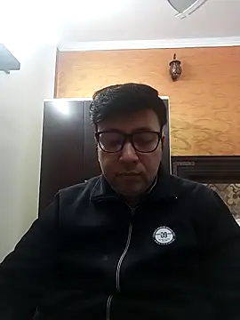 innocentboy1987 online show from 21, 11, 2025