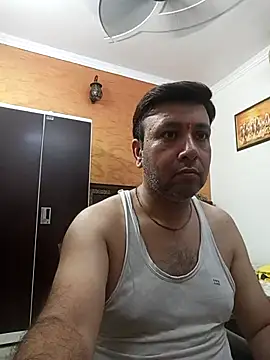 innocentboy1987 online show from 27, 9, 2025