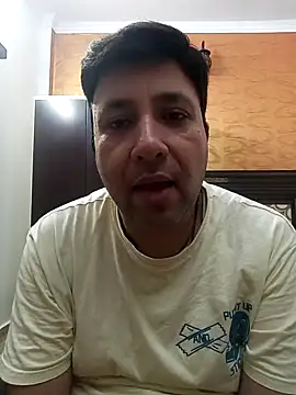 innocentboy1987 online show from 9, 9, 2025