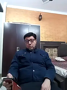 innocentboy1987 online show from 16, 2, 2025