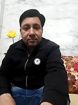 innocentboy1987 online show from 6, 3, 2025