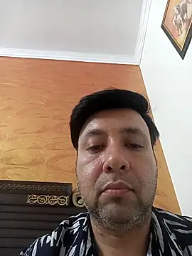 innocentboy1987 online show from 16, 4, 2026