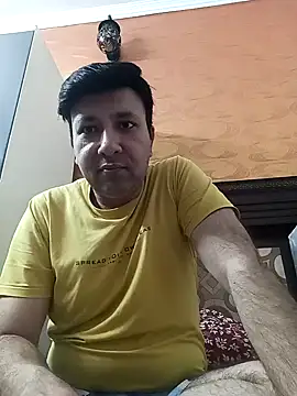 Snapshot of innocentboy1987 chatting on 2, 6, 2026 innocentboy1987 online show from 2, 6, 2026