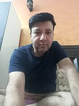 Snapshot of innocentboy1987 chatting on 3, 5, 2026 innocentboy1987 online show from 3, 5, 2026