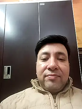 innocentboy1987 online show from 5, 2, 2026