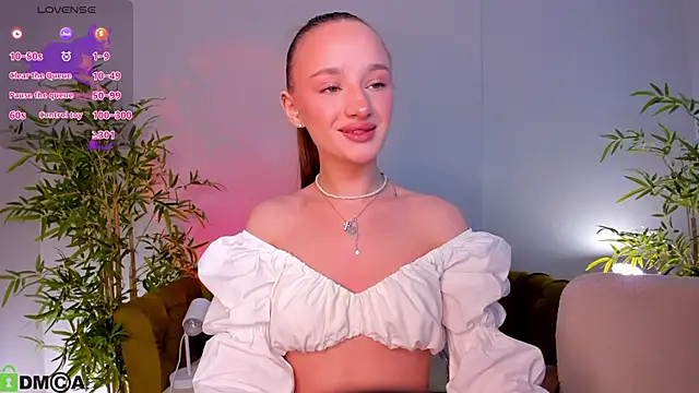 Snapshot of miiss__lulu chatting on 27, 5, 2026 miiss lulu online show from 27, 5, 2026