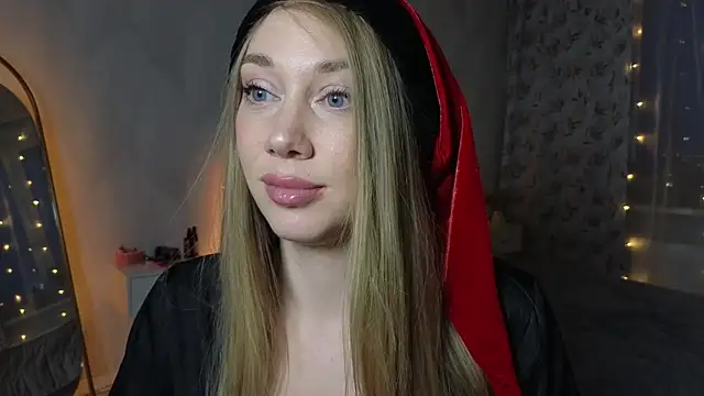 Snapshot of Engel_13 chatting on 14, 12, 2025 Engel 13 online show from 14, 12, 2025