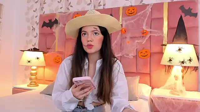 ArianaFranco online show from 29, 10, 2025