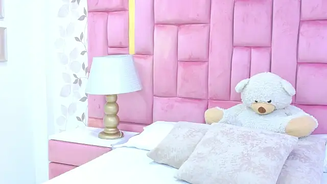 ArianaFranco online show from 18, 7, 2026