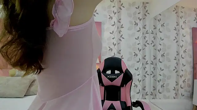 ArianaFranco online show from 6, 3, 2026