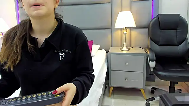 ArianaFranco online show from 14, 4, 2026