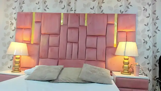 ArianaFranco online show from 21, 4, 2026