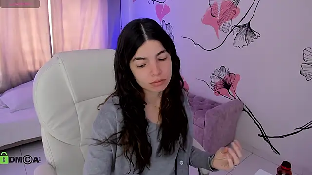 Isabela Fiorelli online show from 29, 6, 2026