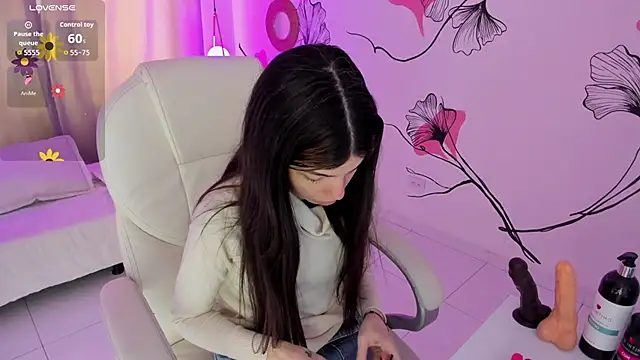 Isabela Fiorelli online show from 21, 12, 2025