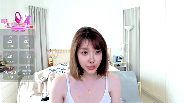 joycemilka online show from 3, 3, 2025