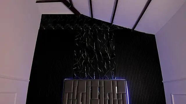Giiadior online show from 18, 3, 2025