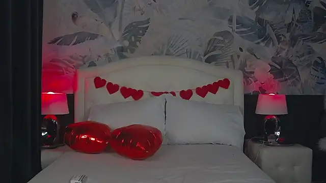 MaeveMoon online show from 16, 2, 2026