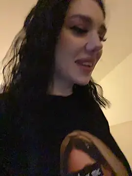 MaeveMoon online show from 18, 1, 2026