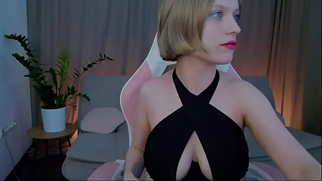 Corrafox online show from 8, 2, 2025