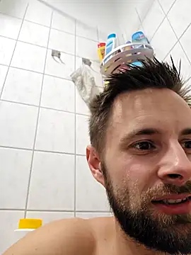 ademandjulia online show from 2, 2, 2026