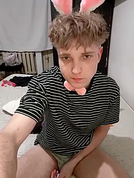 And25bn online show from 27, 3, 2026